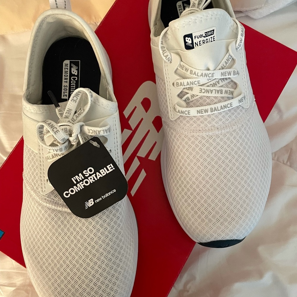 New Balance - FUELCORE NERGIZE  Sneaker - NIB